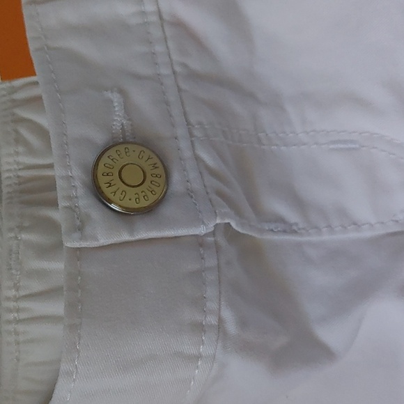 Gymboree shorts - Picture 2 of 6